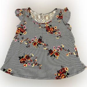 Sweet Rain top T-shirt short sleeve sheer lace floral back black pinstriped MED